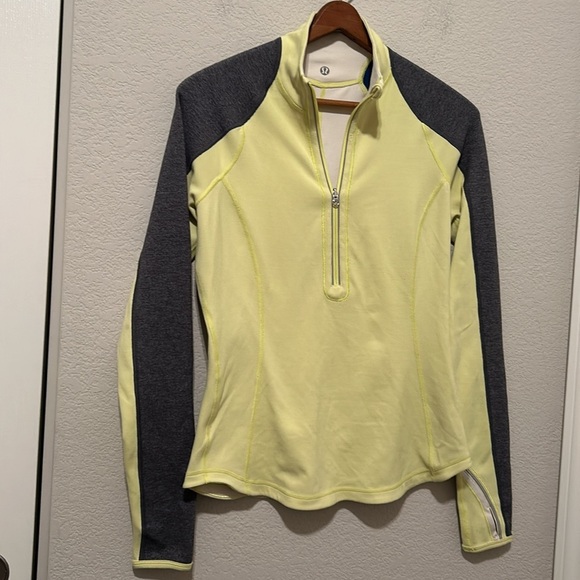 Lululemon Run: U-Turn Reversible Butter Yellow Cream Grey Blue 1/4 Zip Pullover - Picture 4 of 15